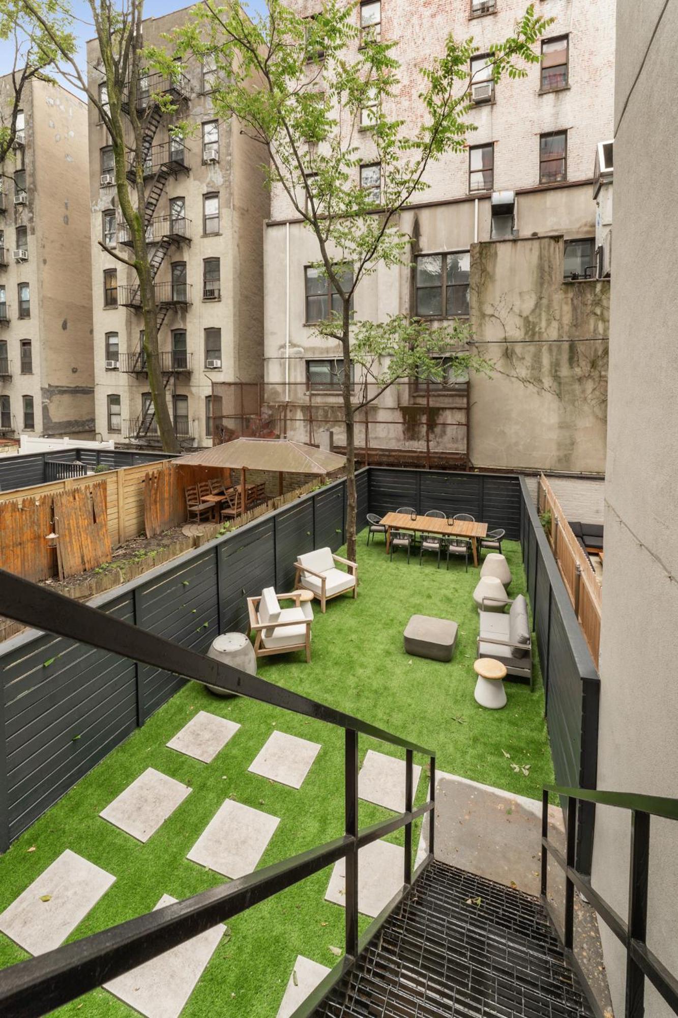Luxurious Harlem With Modern Amenities, Outdoor Patio! New York