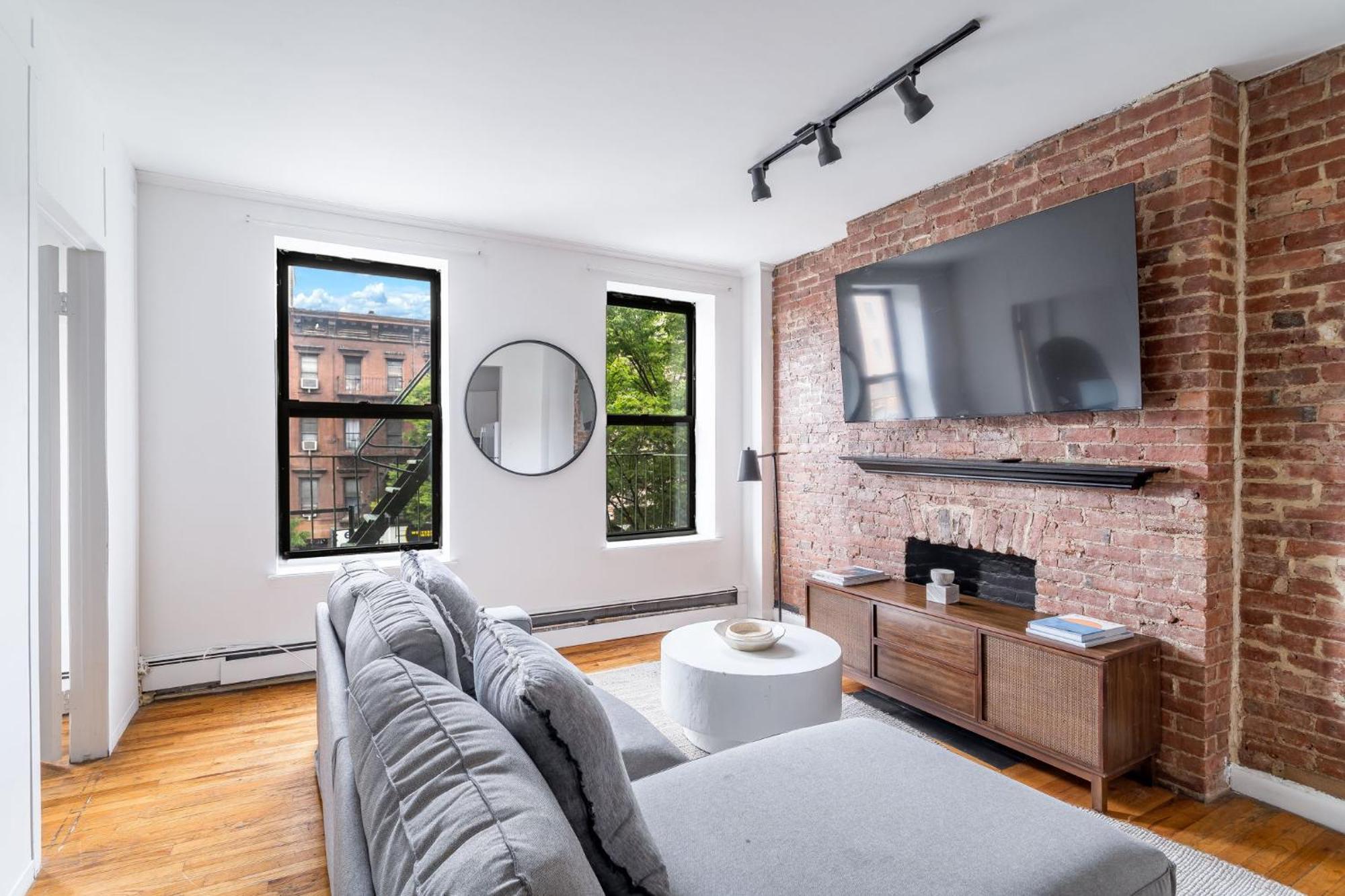 Apartment 3bd 1bath Cozy Near Times Square New York