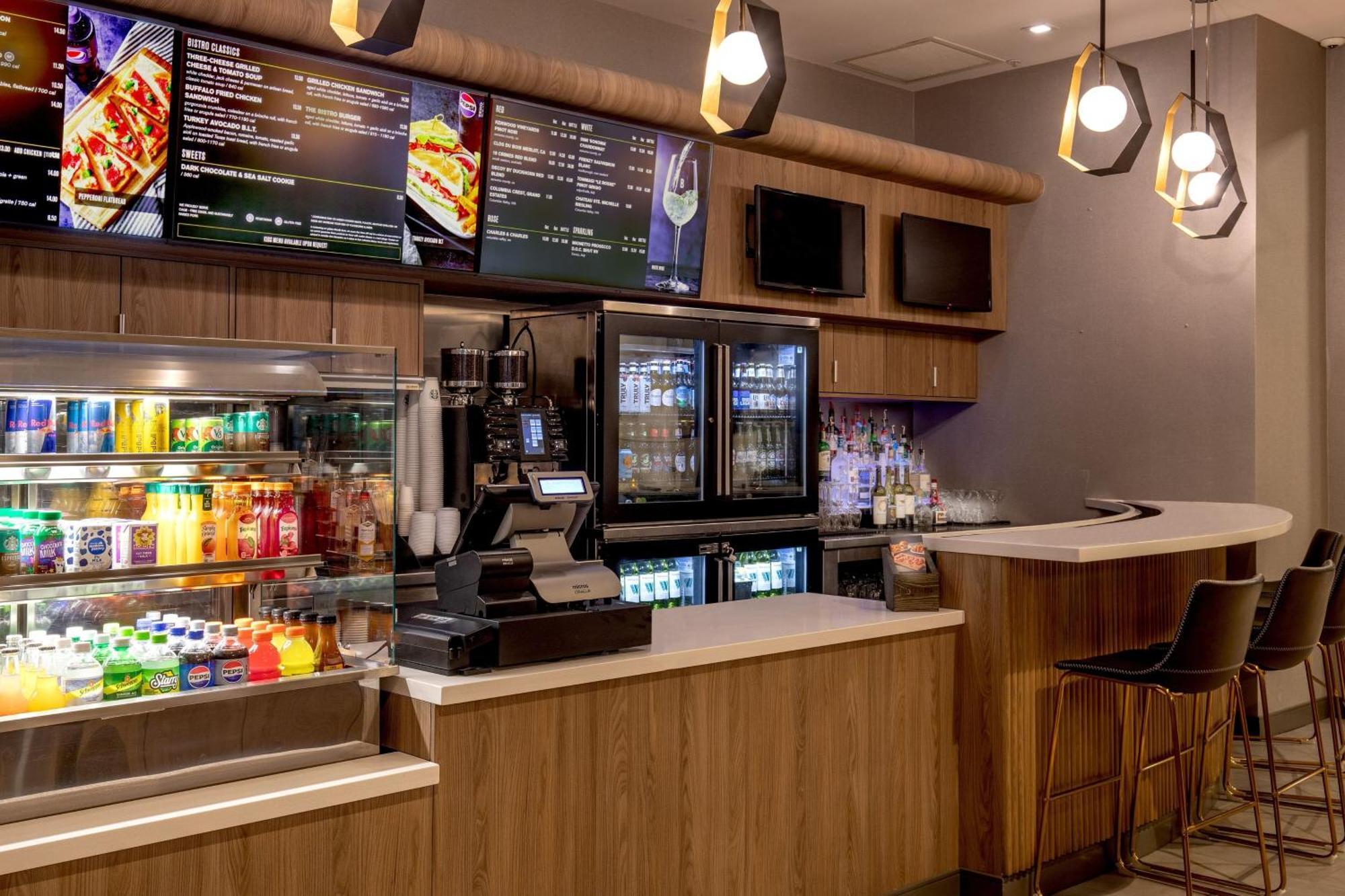 Courtyard By Marriott Times Square West