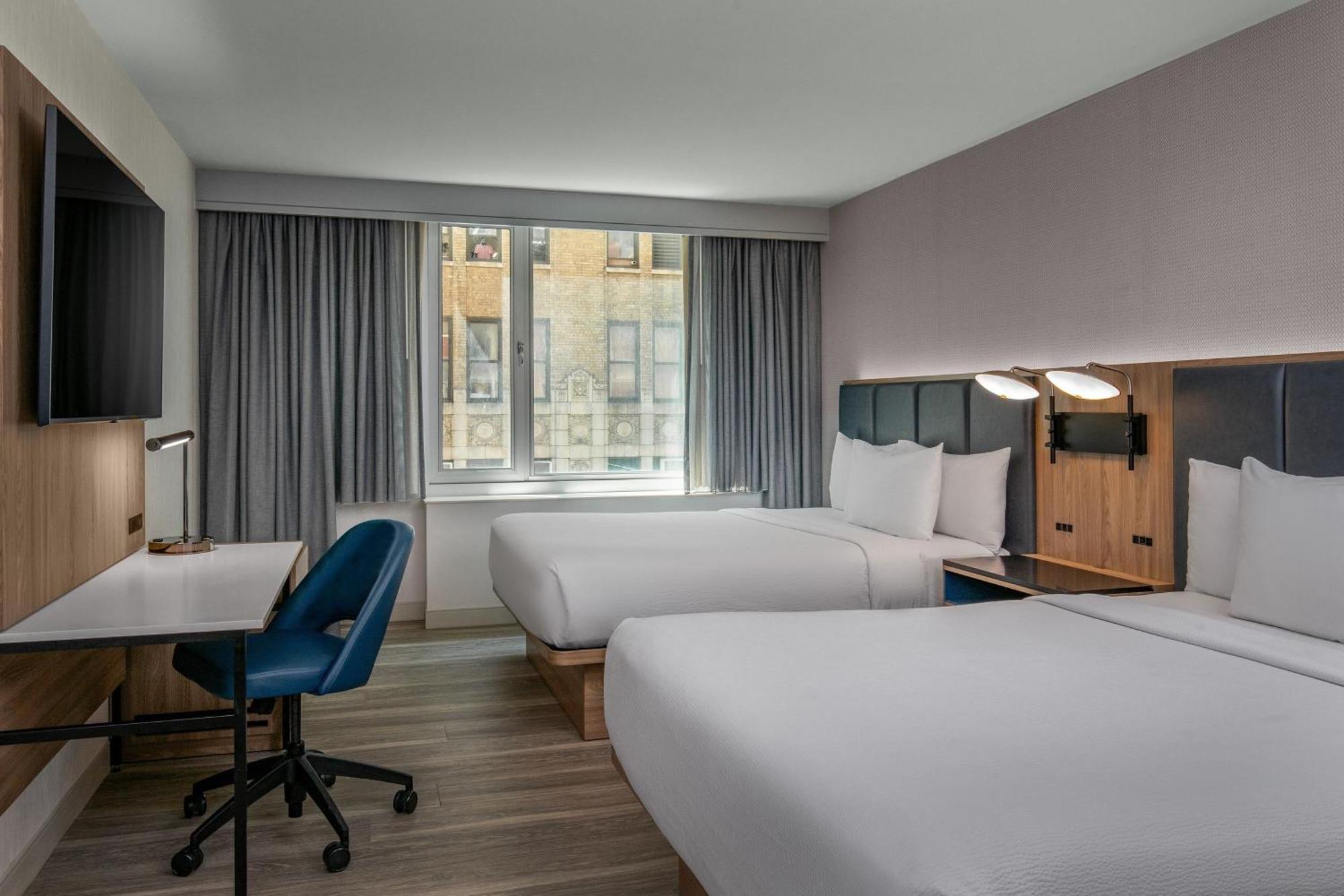 Courtyard By Marriott Times Square West