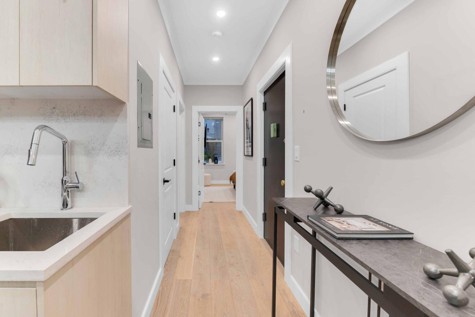 Modern 3bd Rose Hills Manhattan Terrace Space