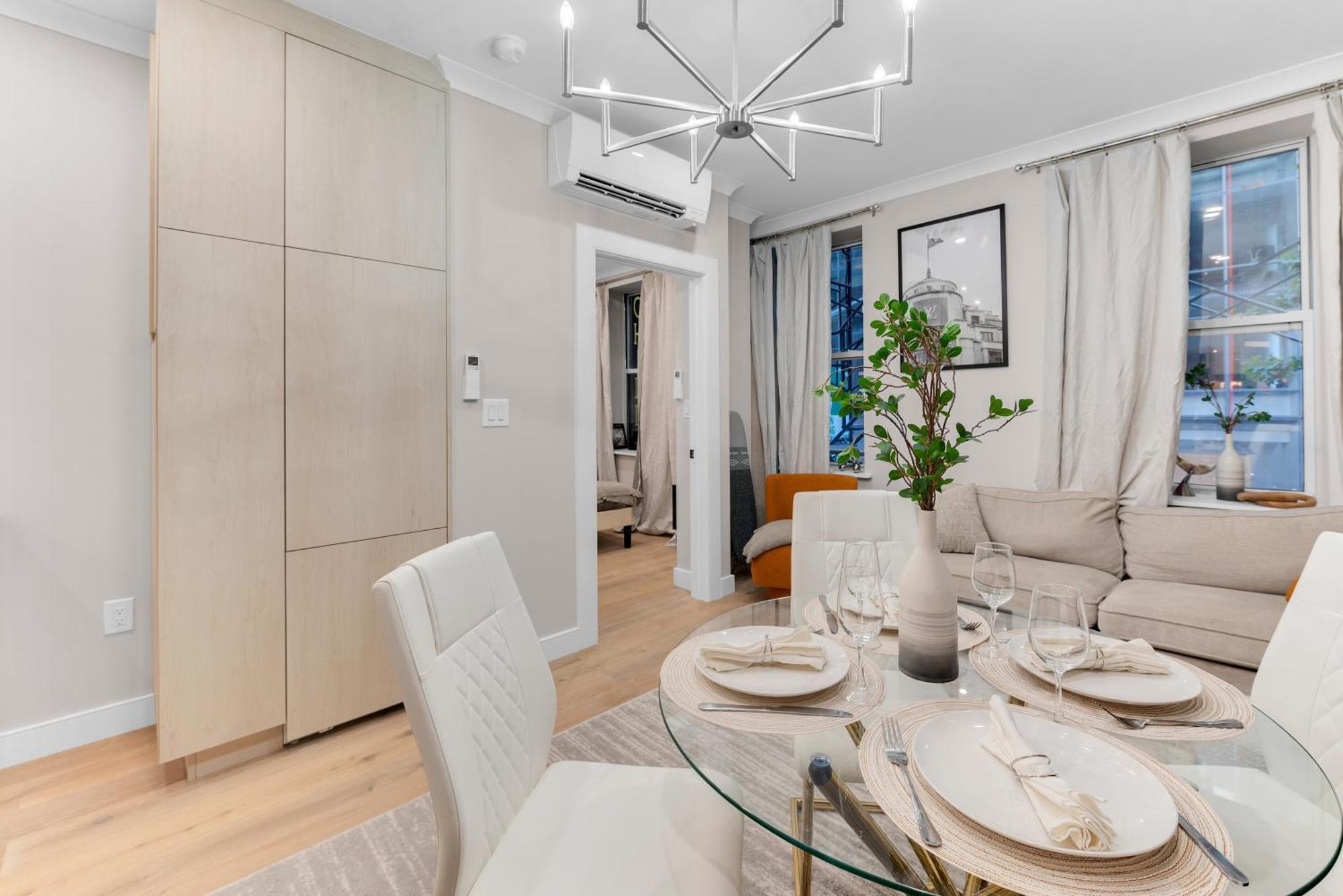 Modern 3bd Rose Hills Manhattan Terrace Space New York