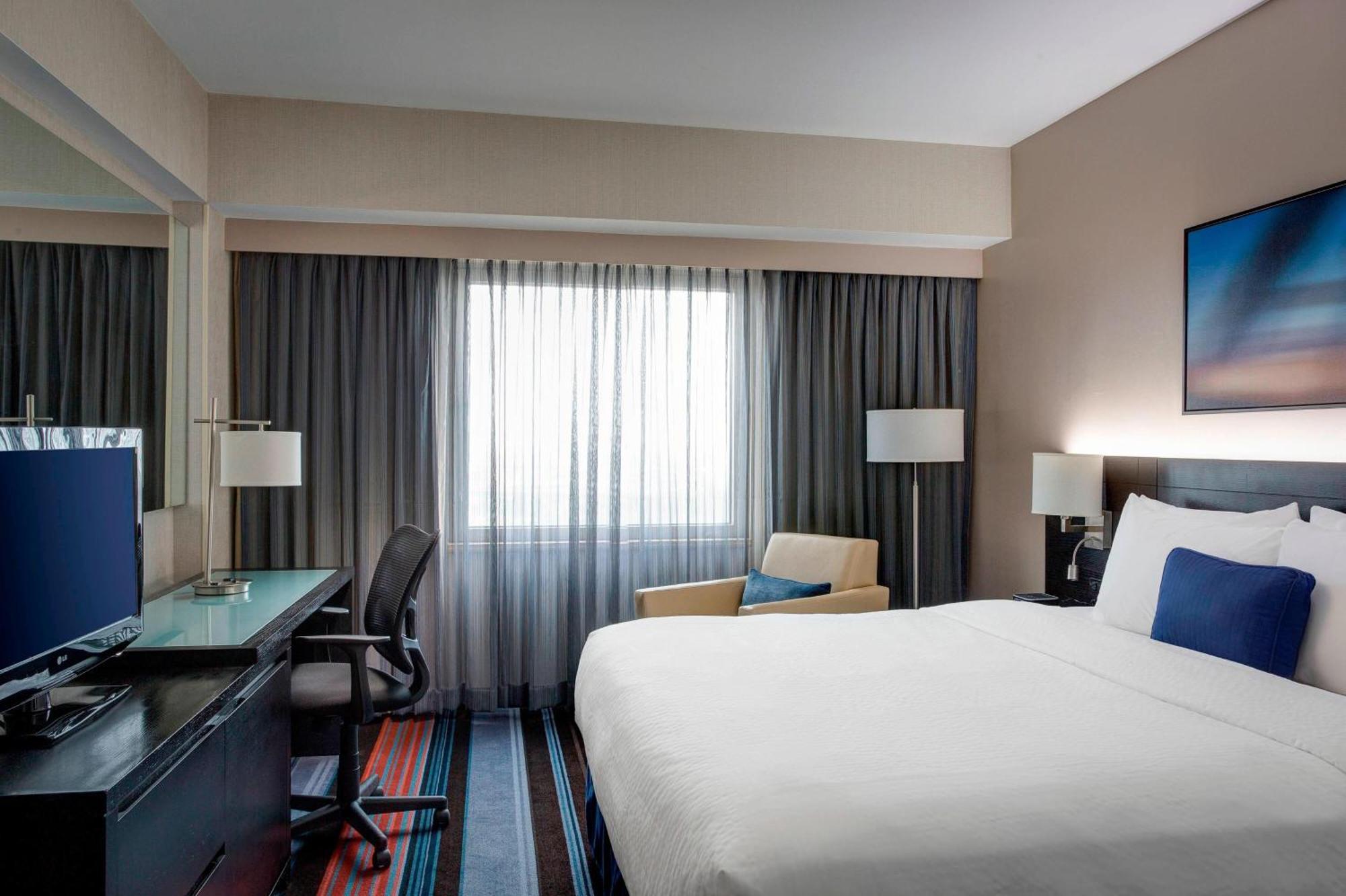 Courtyard By Marriott Jfk Airport Hotel New York