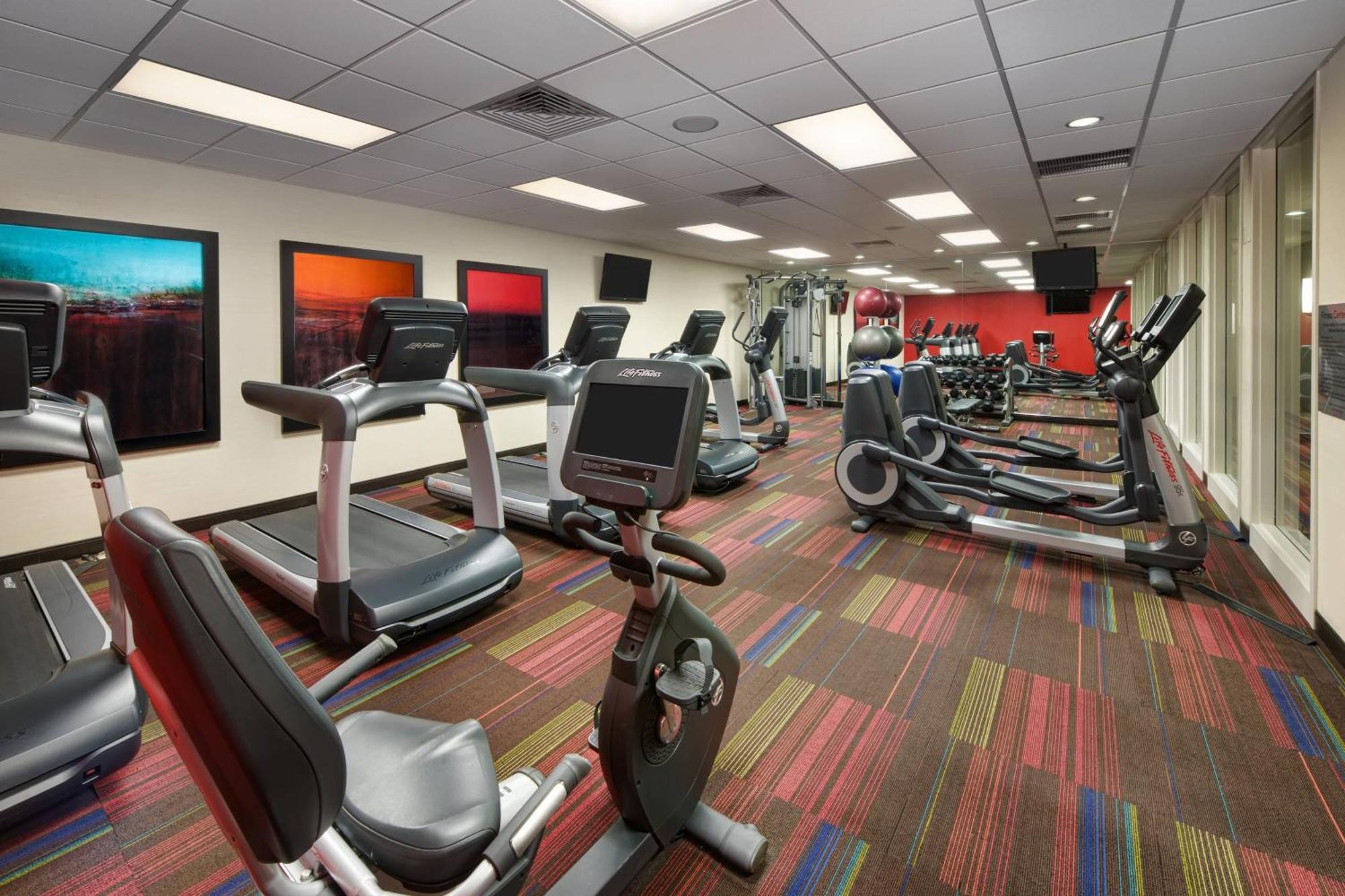 Courtyard By Marriott Times Square West Hotel 3*