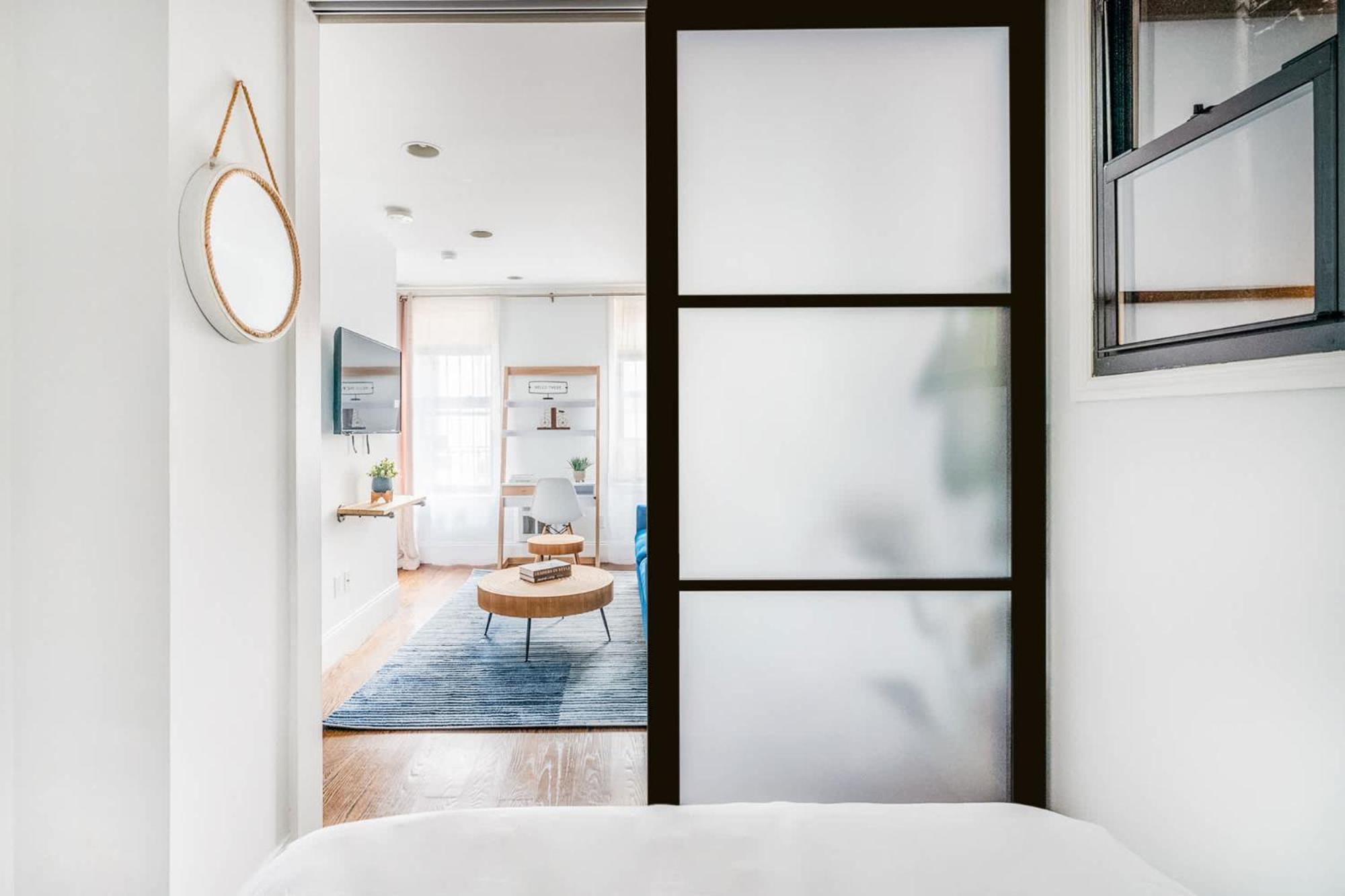 69-3b Celebrate In Style 1br Prime Lower East Side Brand New * New York