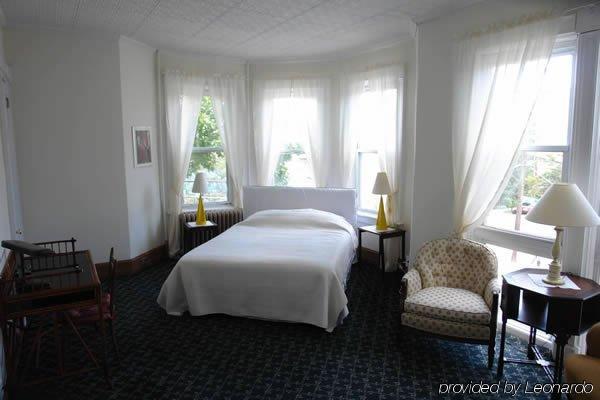 Place 2* New York
