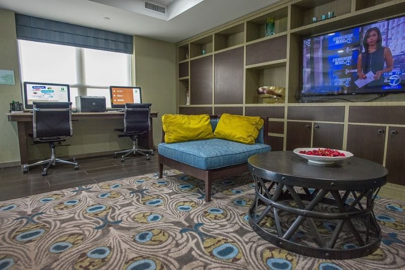 Hotel New York-jfk Airport Area, An Ihg New York