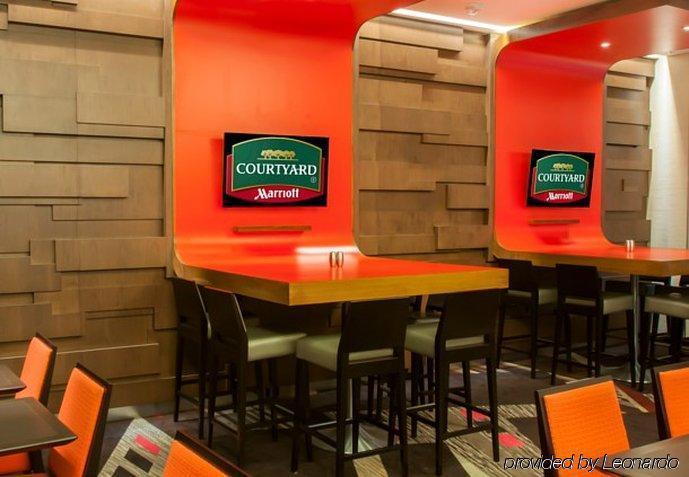 Courtyard By Marriott Times Square West Hotel 3*