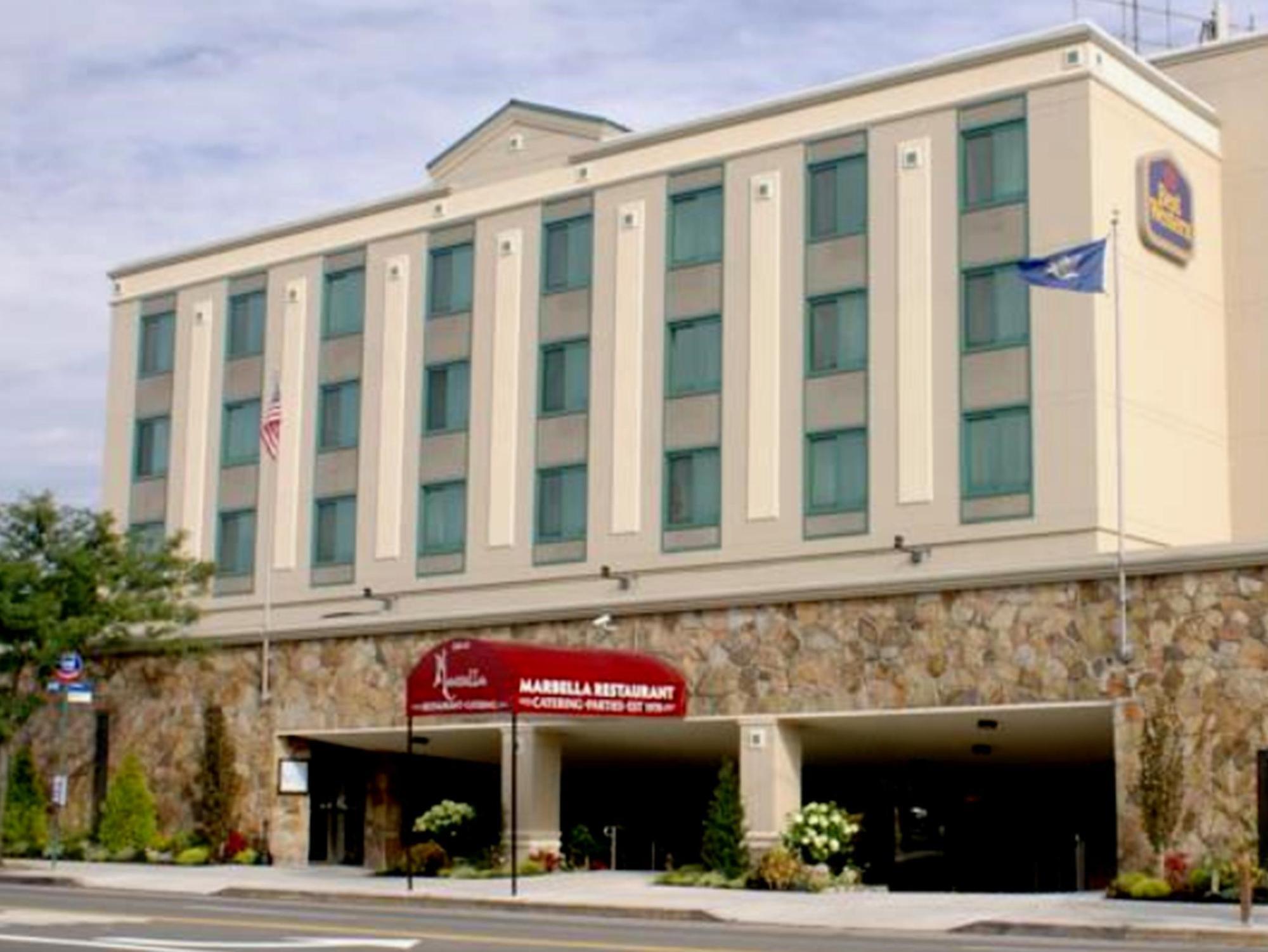 Best Western Queens Gold Coast Hotel 3*