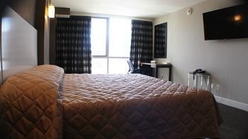 Hotel Cliff 3*