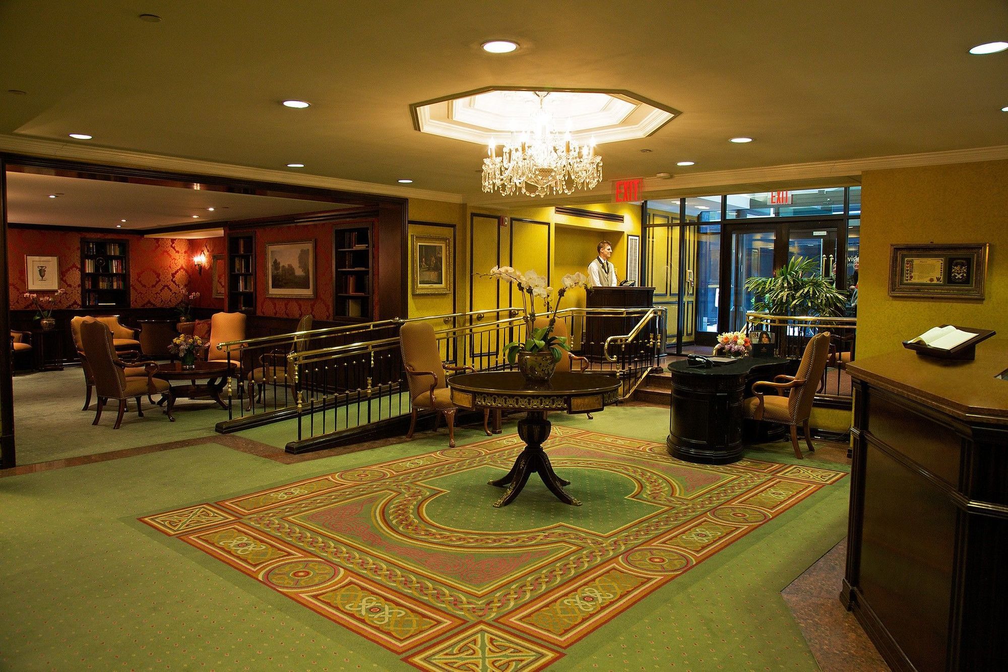 Fitzpatrick Grand Central Hotel