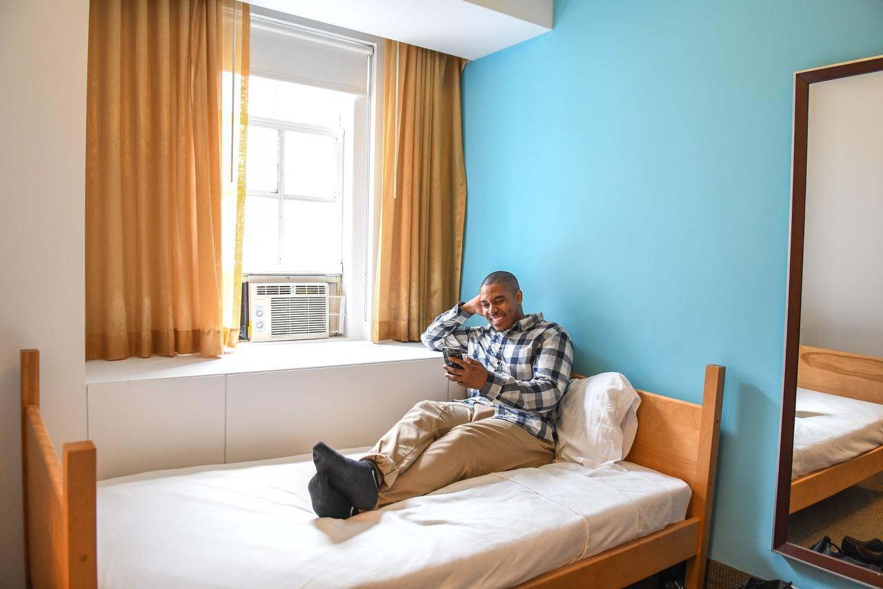 West Side Ymca Hostel *