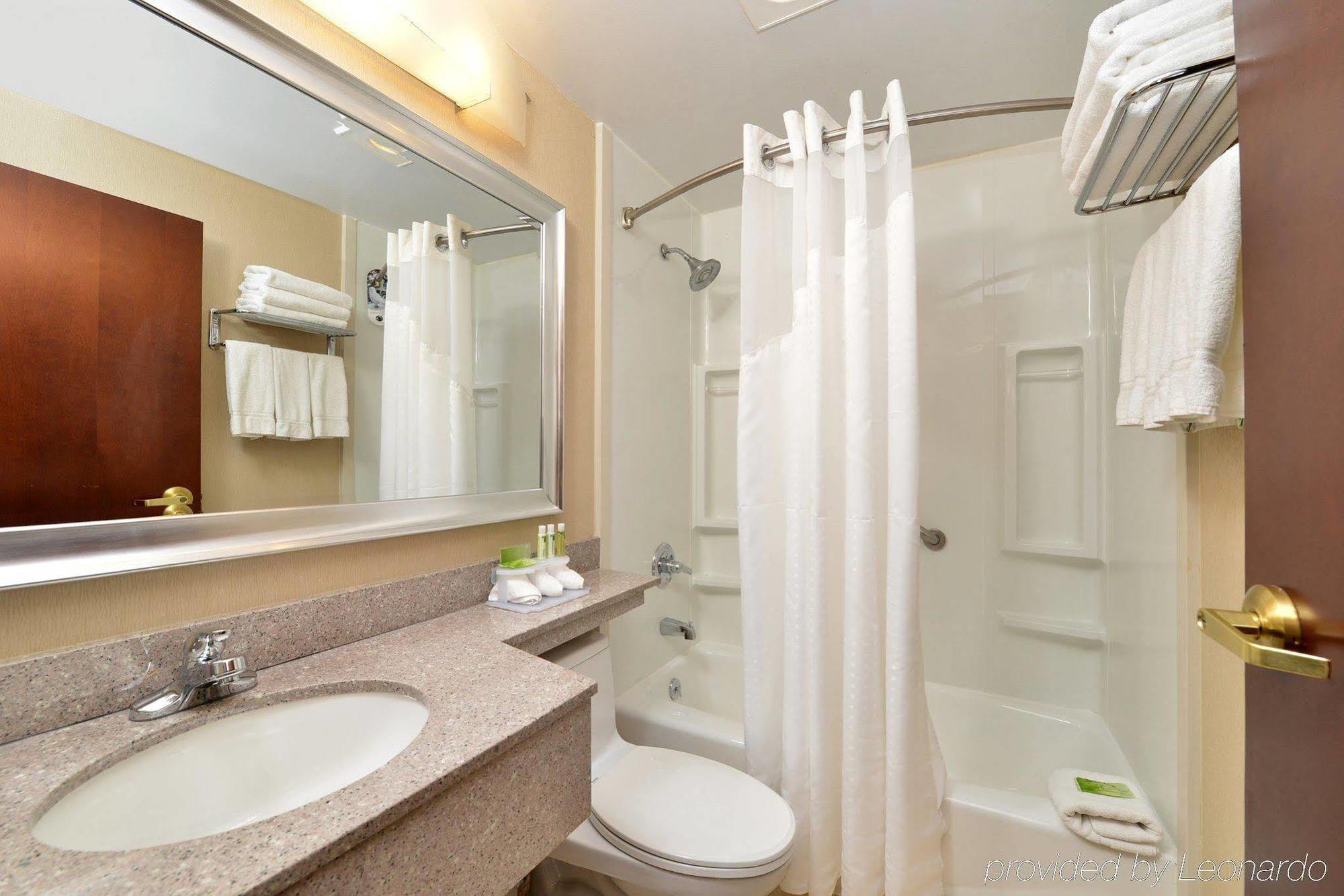 Hotel Holiday Express Kennedy Airport, An Ihg