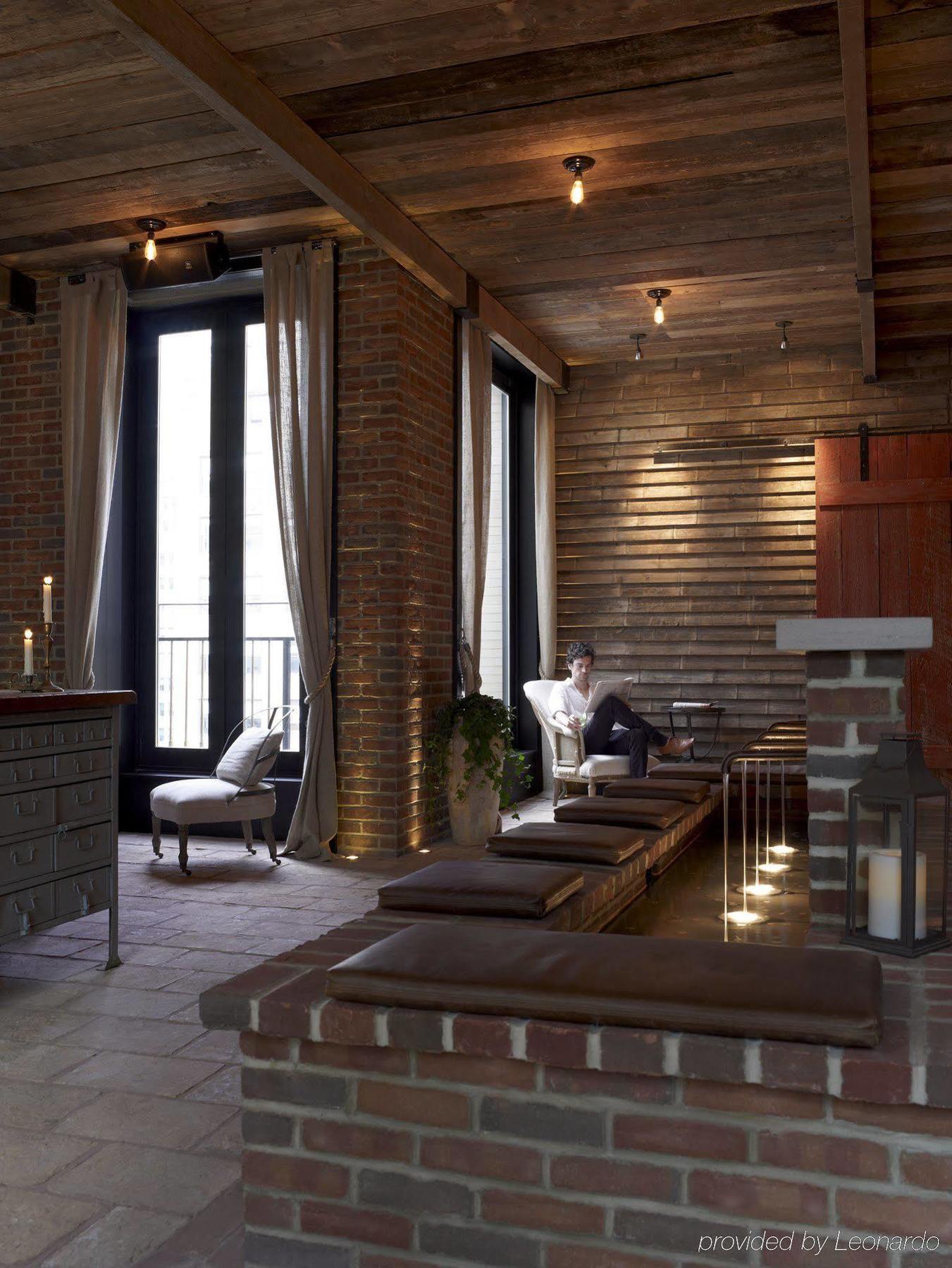 Refinery - Hotel