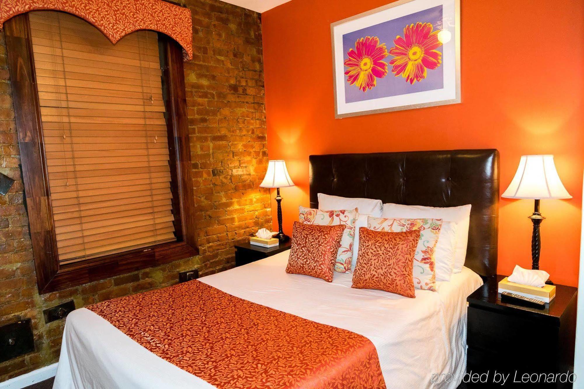 Royal Park Hostel