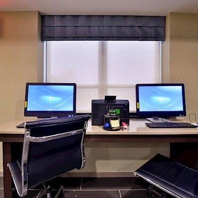 Hotel New York-jfk Airport Area, An Ihg New York