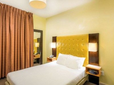 Park West 3*