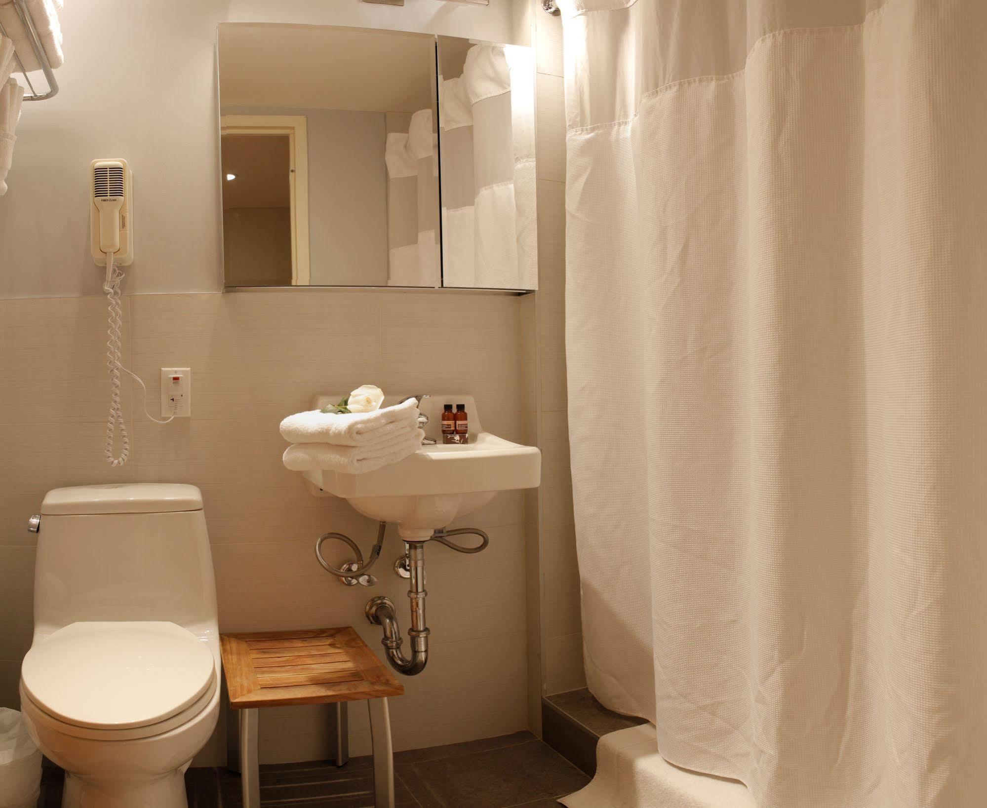 Sanctuary Nyc Retreats