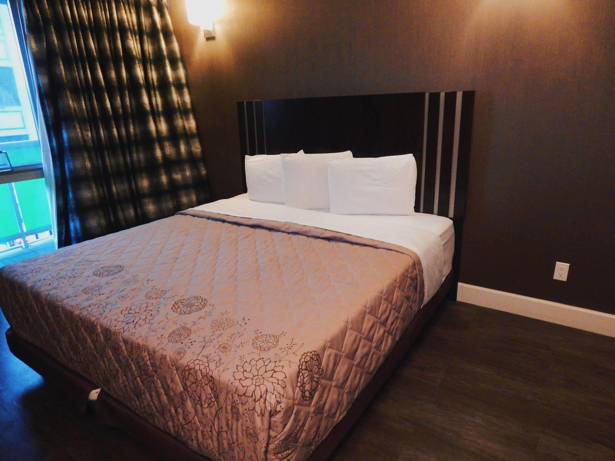 Hotel Cliff 3*