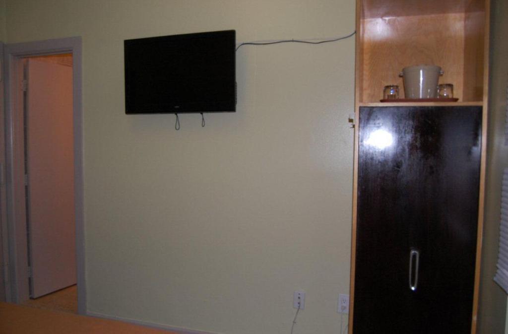Park West 3*