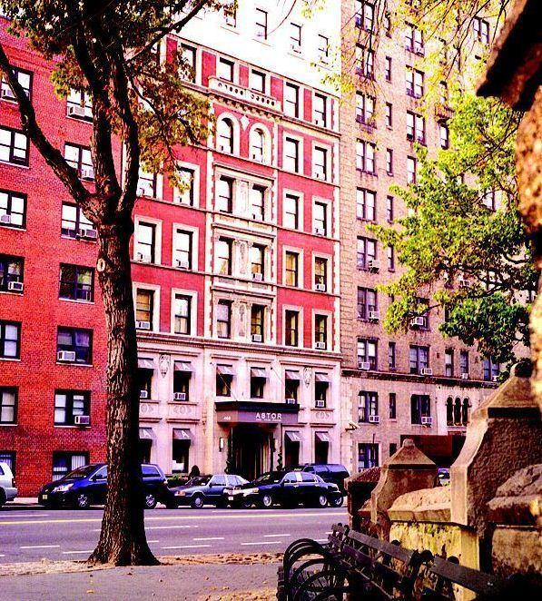 Park West 3* New York