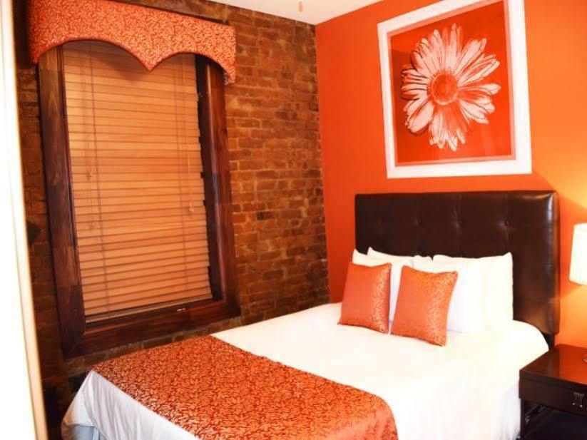 Royal Park Hostel