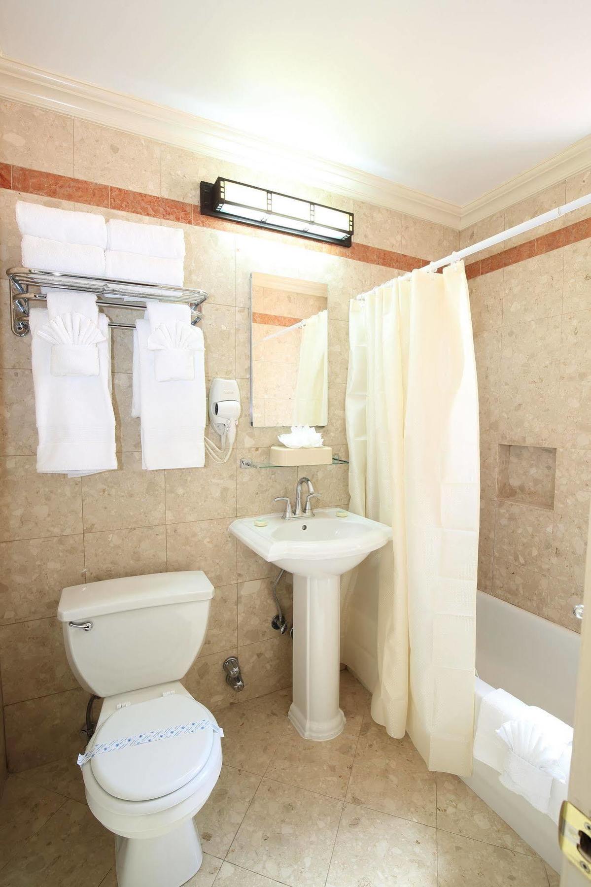 Aparthotel Radio City New York
