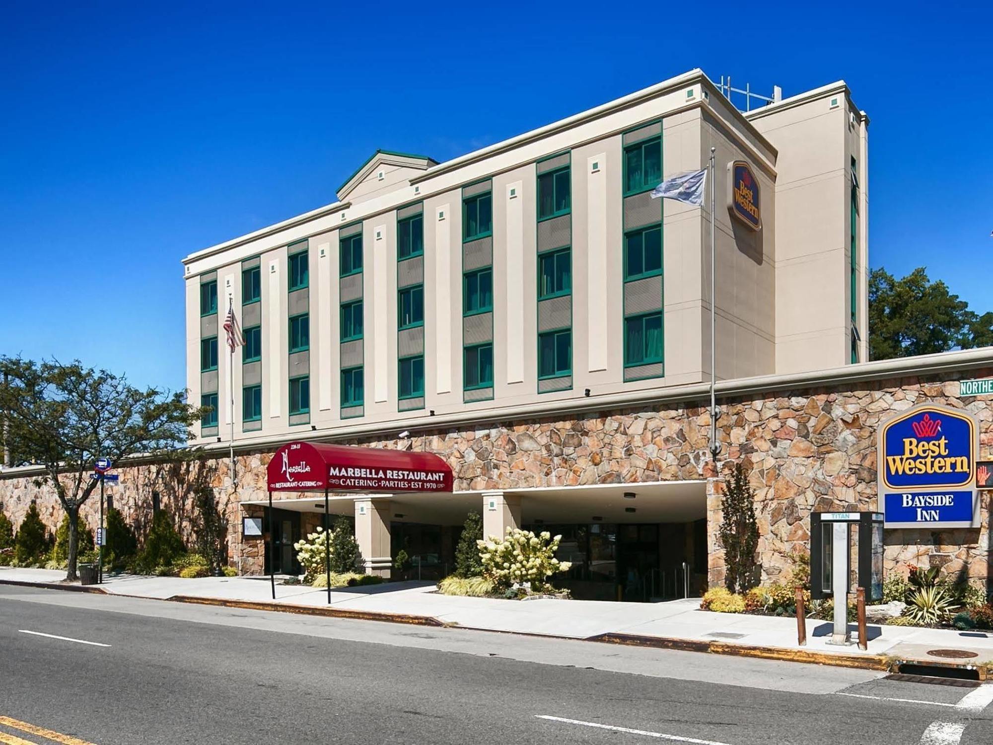 Best Western Queens Gold Coast 3*