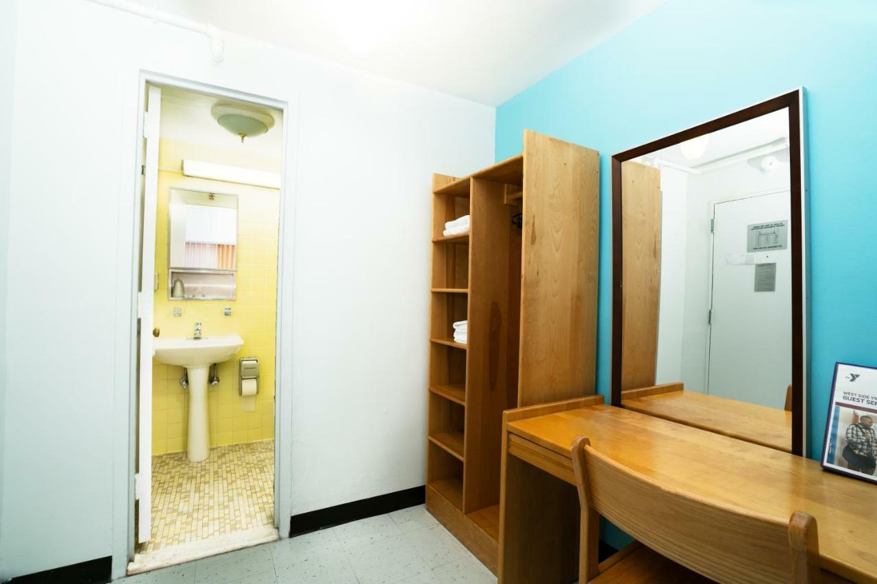 Hostel West Side Ymca