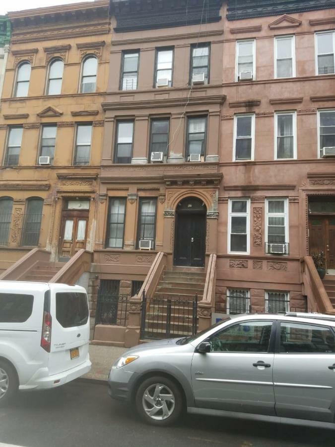 Harlem Apartment *