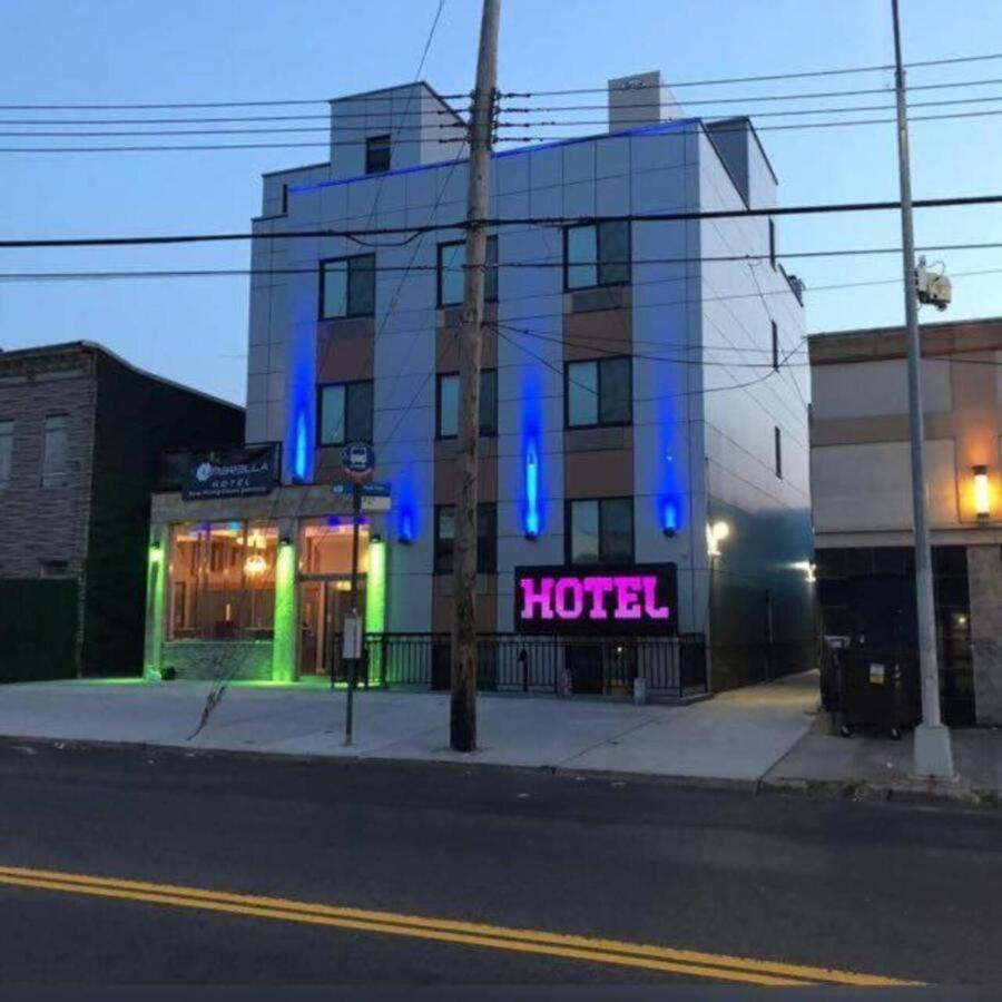 Hotel Umbrella Brooklyn