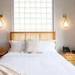 The Modernist Hotel
