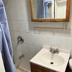 A Cozy Room In Queens