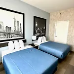 Super 8 By Wyndham Brooklyn Pennsylvania Ave