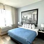Super 8 By Wyndham Brooklyn Pennsylvania Ave