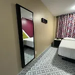 Moon Hotel Brooklyn
