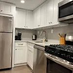 Cozy Nyc Apt, Carroll Gardens - Long & Short-Term