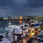 Cozy Condo Ocean 3Xdeck Yacht