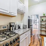 2 Bedroom Hidden Upscale Oasis