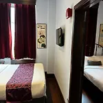 Chelsea Pines Inn