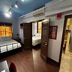 Chelsea Pines Inn