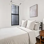 Modern 3Bd 1 Bath City Escape