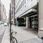 Blueground Midtown Elev Wd Nr Times Square Nyc-1438