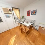 Friendly Homestay In Williamsburg