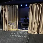 Spacious Comfy Room In Cozy Classy Duplex