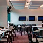 Courtyard By Marriott New York Jfk Airport