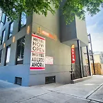 Hotel Fuego Bronx Brand New
