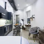 3-2 Prime East Village Private Outdoor