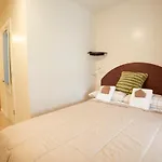 Studio&One Bedroom Apartments