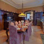 Akwaaba Mansion